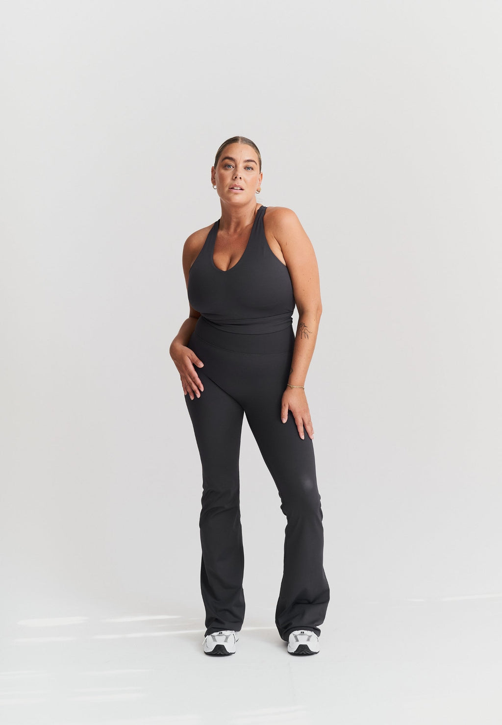 Serenity V-Neck Cross Back Bra