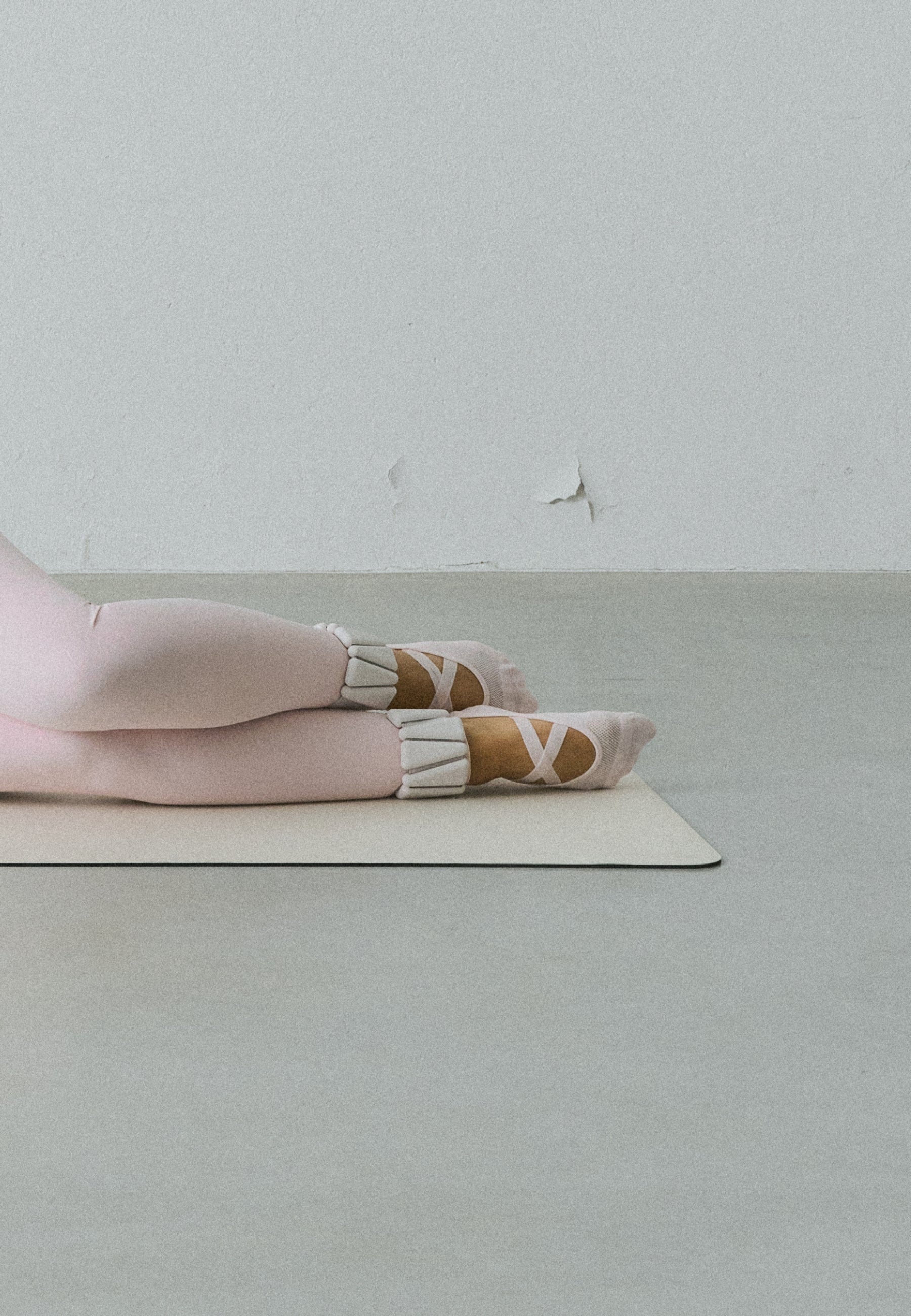 KINRA Pilates Grip Socks